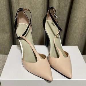 Calvin Klein T- Strap Beige/Black Women's Heels